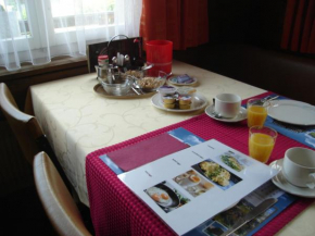 Отель Hotel Milan B&B  Ринггенберг